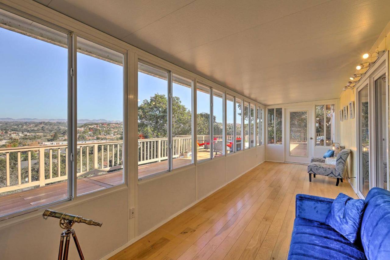 Villa Retro House With Deck And Arroyo Grande View Exterior foto